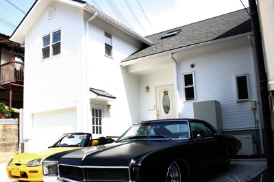 House with built-in garage